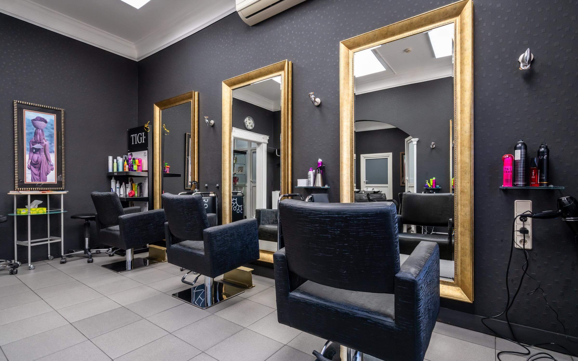 Beauty Salon: Your Way to Shine and Perfection